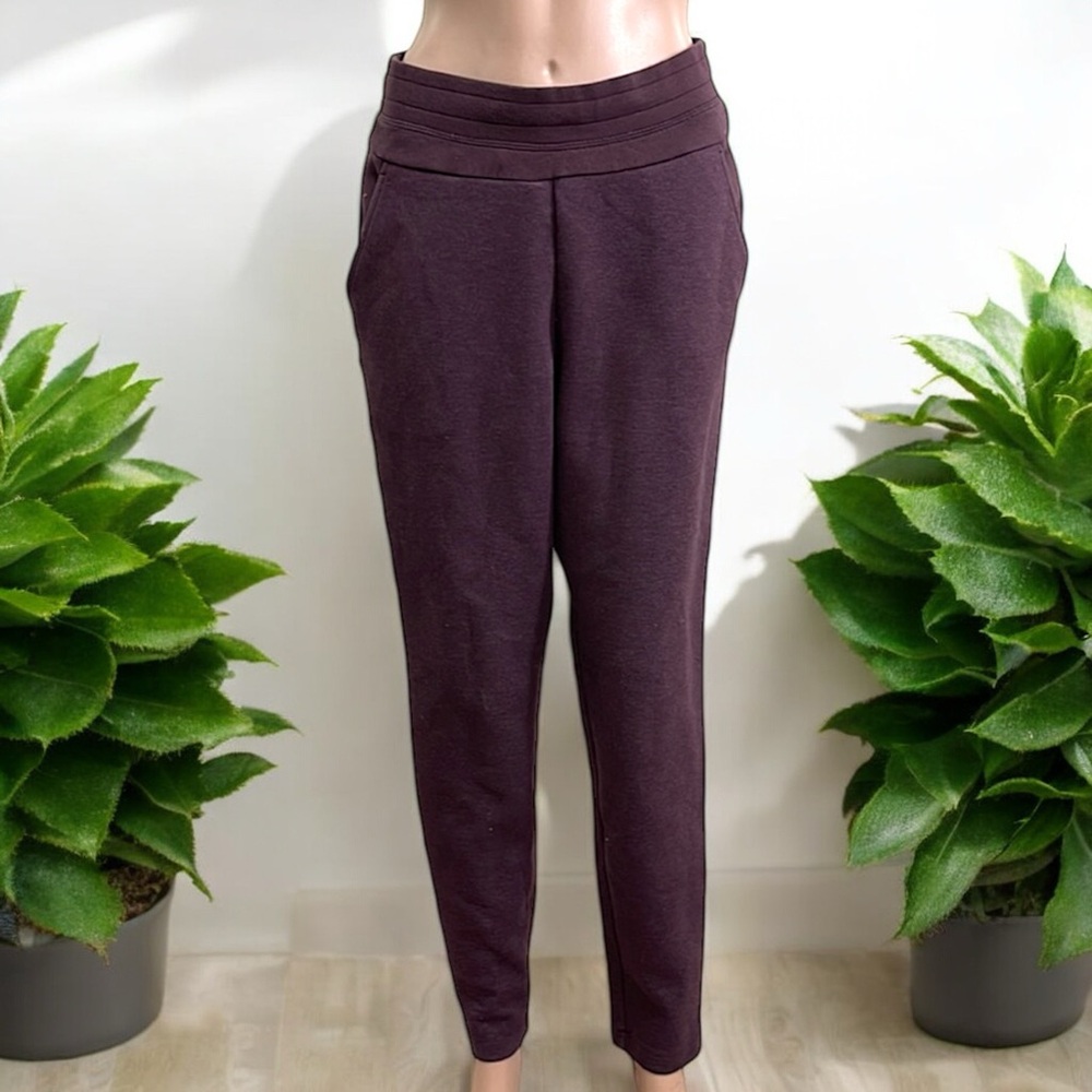 All In Motion Men's Berry Statement Drawstring Jogger Pants - Picture 4 of 16